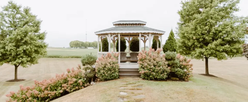 10 Landscaping Design Trends to Elevate Your Outdoor Space 9 Top 10 landscaping design trends to elevate and enhance your outdoor space